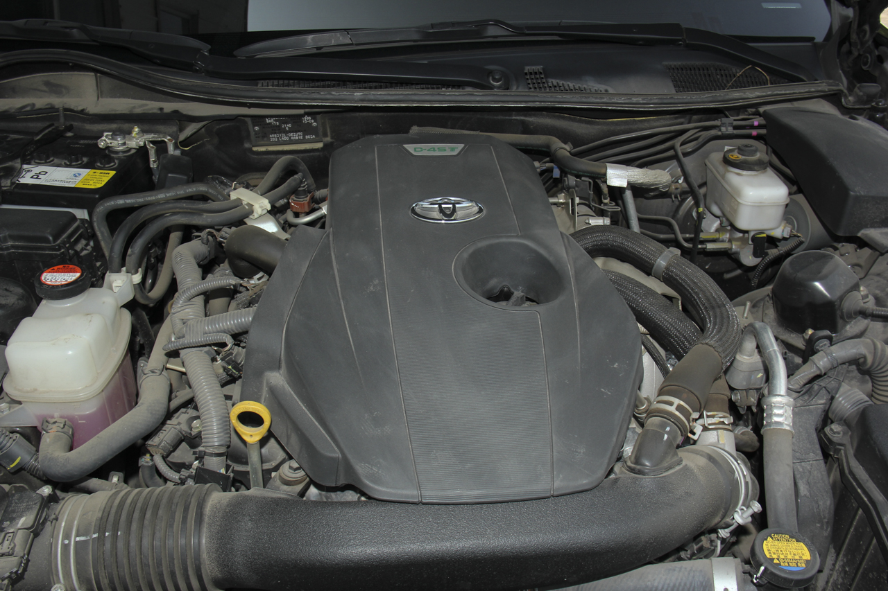 2018款皇冠2.0T自动尊享版