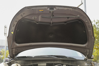 2015款全新途胜1.6T自动四驱旗舰型