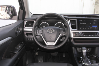 2018款汉兰达2.0T自动四驱尊贵版7座