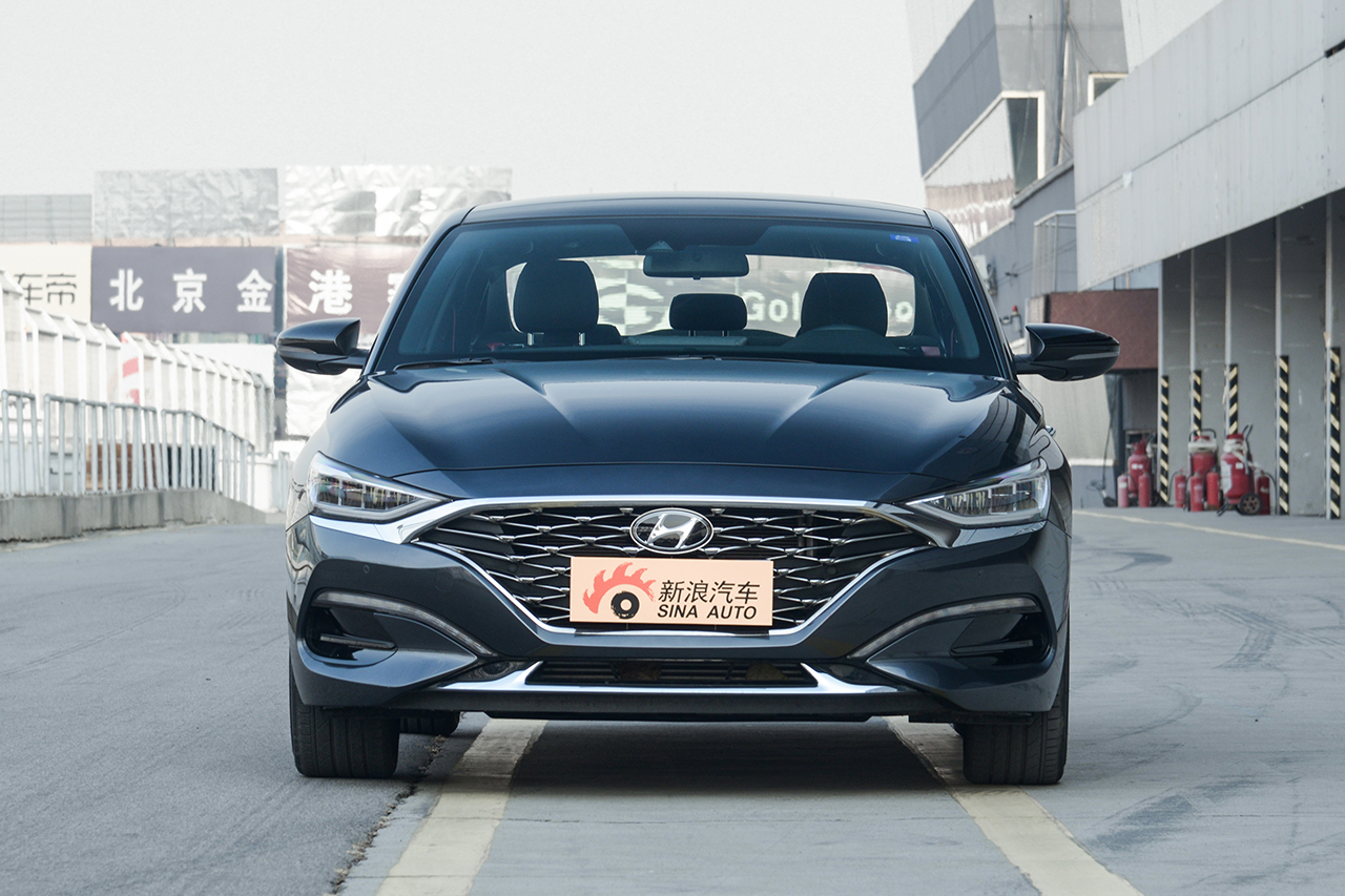 实拍|全新菲斯塔 个性/运动叫板思域