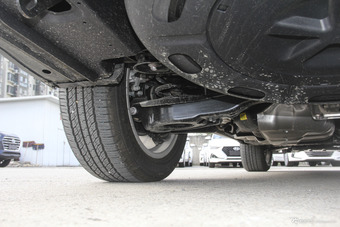 2018款汉兰达2.0T自动四驱尊贵版7座