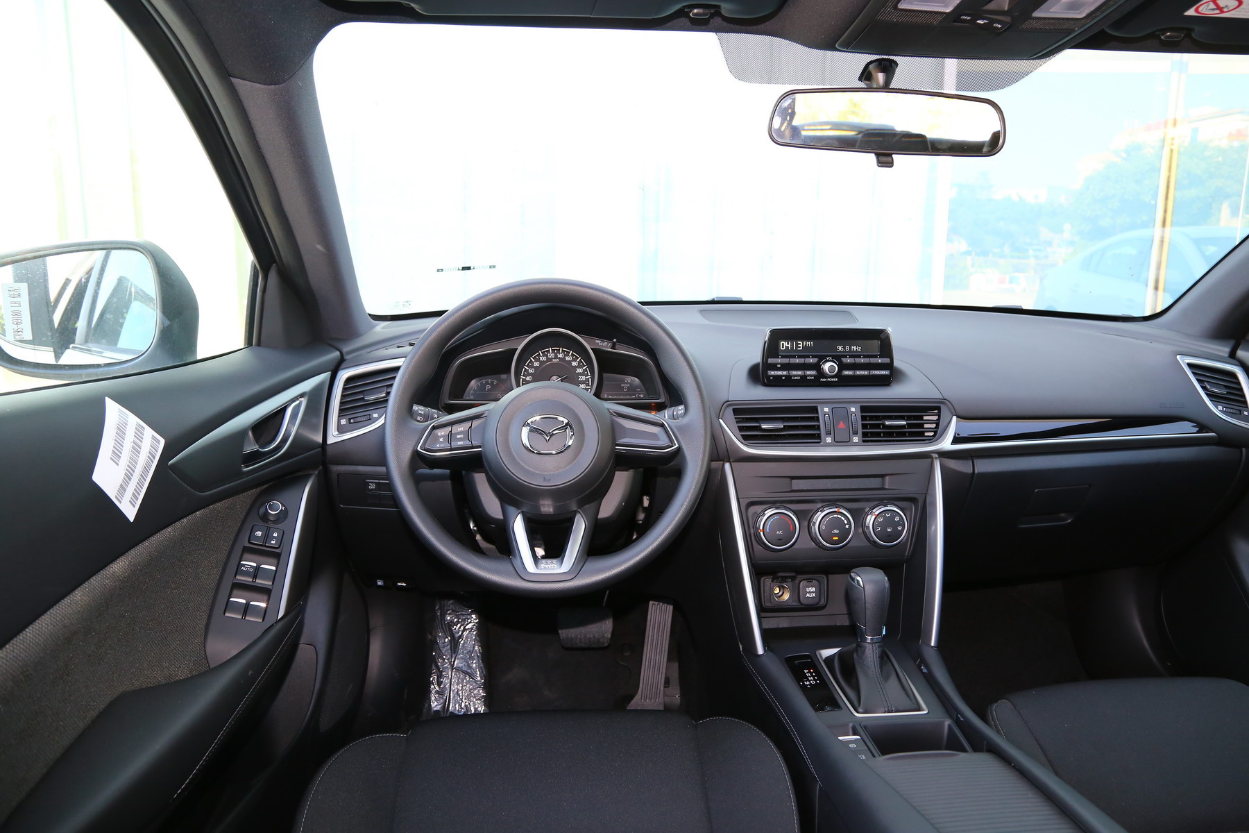 2018款马自达CX-4 2.0L自动两驱蓝天活力版