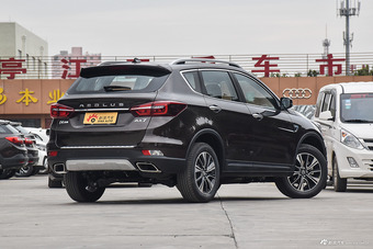 2018款东风风神AX7 1.6T自动精英型