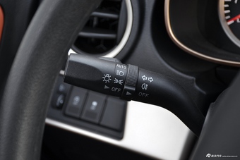 2017款奔腾X40 1.6L手动