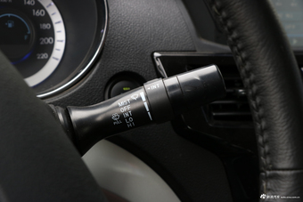 	2017款雄师F22 1.9T手动两驱柴油国五豪华型加长版D19TCIE2