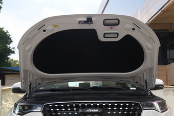 2017款众泰T700 1.8T自动尊享型