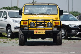 2016款BJ 212 2.0L手动方门四驱豪华型 国V