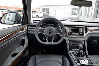 2017款大迈X7 1.8T手动豪华型