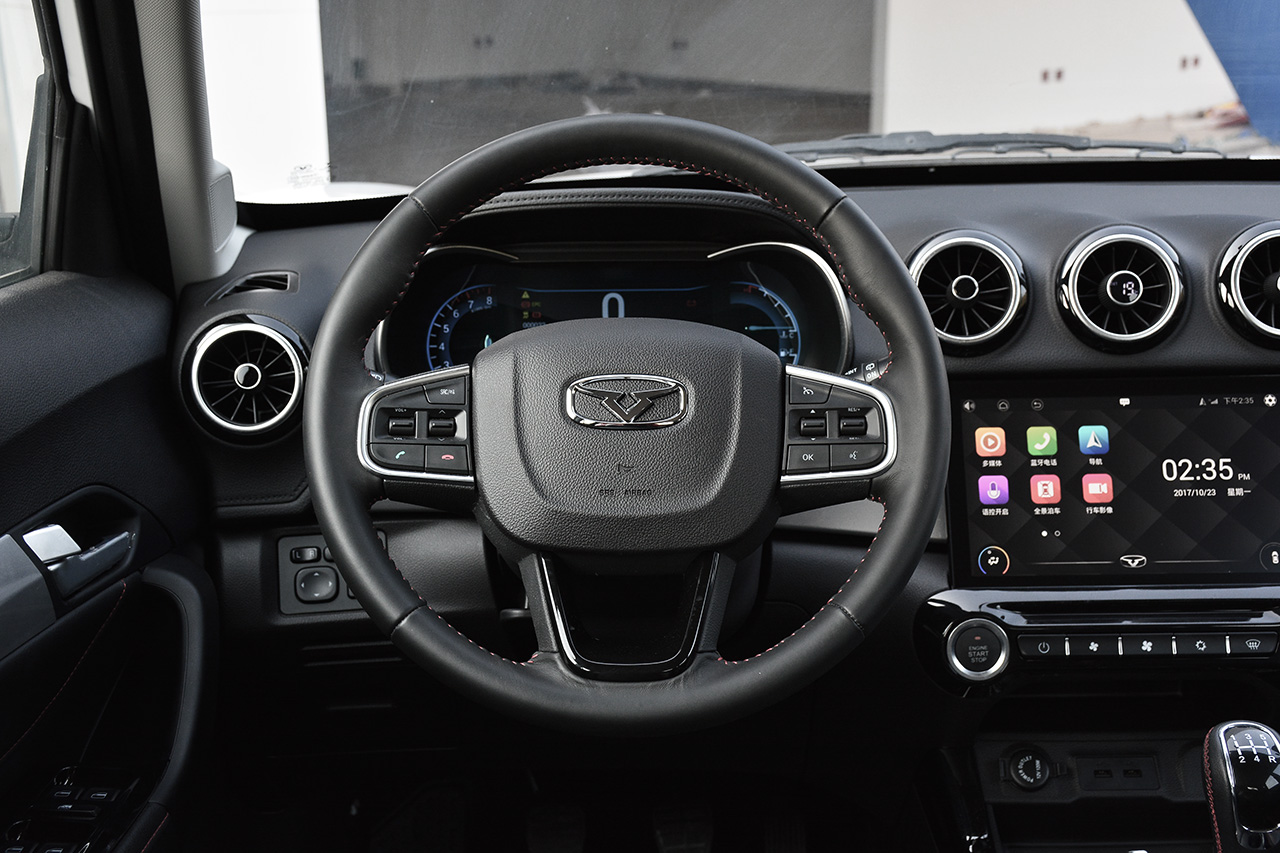 2017款凯翼X3 1.6L手动豪华版