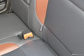 2017款斯威X7 1.5T自动智尊型