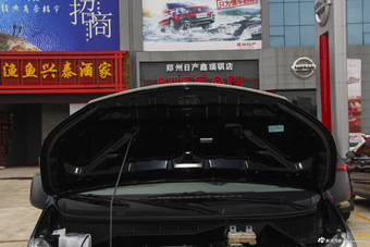 2016款NV200 1.6L自动尊享型 碧玉黑