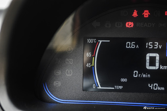 2016款江铃E200舒适型