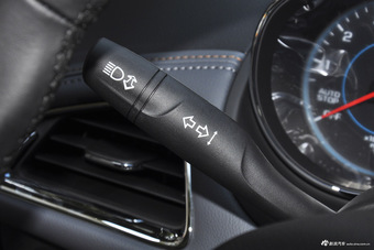 2017款科鲁兹1.4T 自动双离合炫锋版