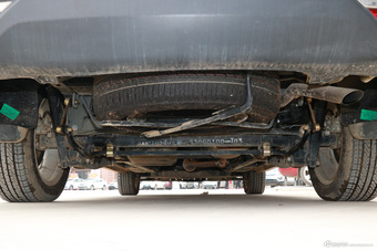 	2016款北汽幻速H3F 1.5L手动豪华型7座