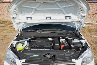 2016款标致301 1.6L手动舒适版 