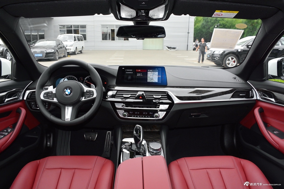 2018款宝马 5系改款 530Li xDrive M运动套装