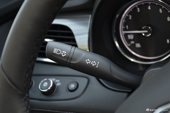 2016款君越改款2.0T自动精英型28T