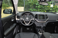 2017款自由光2.4L自动优越版