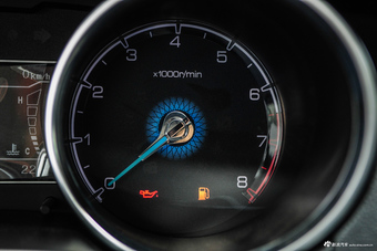 2016款众泰SR7 1.5T自动魔方之心版