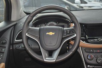 2017款TRAX创酷 1.4T自动四驱旗舰型