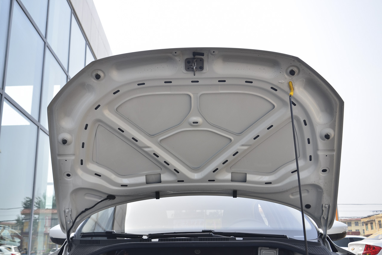 2017款桑塔纳浩纳1.6L自动豪华版