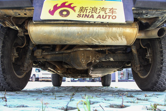 2015款牧马人3.0L自动四门舒享版Sahara