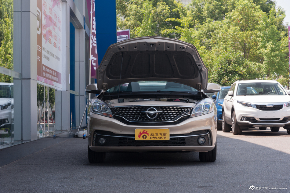  2018款福美来F5 1.6L自动豪华版