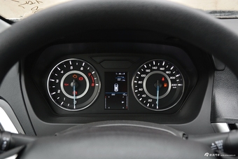 2019款东南A5翼舞 1.5L手动豪华版国V