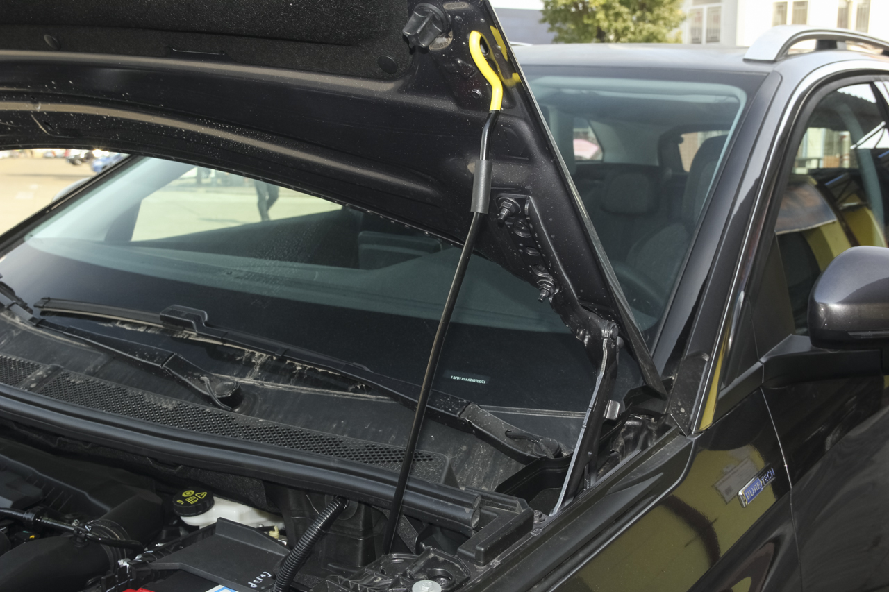 2017款标致4008 1.6T自动350THP精英版