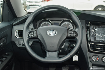 2016款骏派A70 1.6L手动技术型