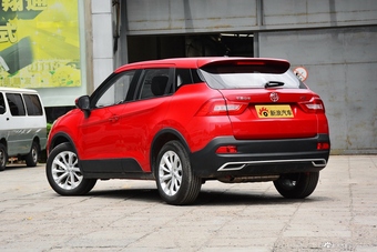 2017款中华V3 1.5L自动智能型