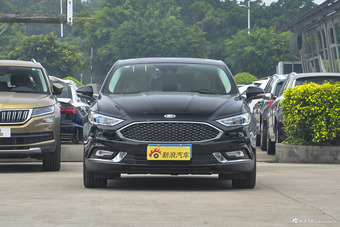 2017款蒙迪欧2.0L自动 HEV 智尊旗舰型