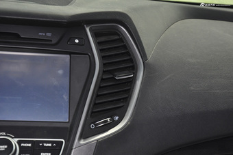 2015款全新胜达2.0T自动两驱智能型 5座