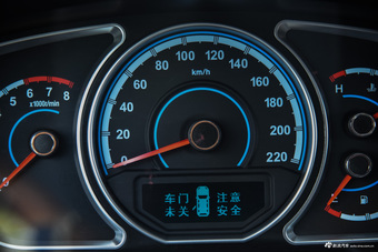 2015款海马S7 2.0L手动改款纵骋型