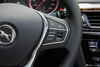 2016款汉腾X7 2.0T自动尊享型