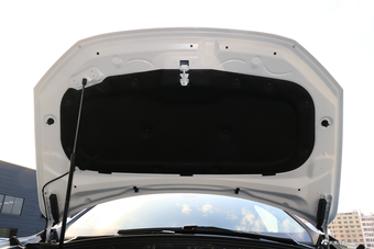 2018款DS 6 1.6T自动30THP尊贵型