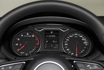 2017款奥迪A3 2.0TSportback 40 TFSI 风尚型