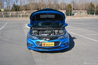 2018款科鲁兹两厢1.4T 双离合领锋版330T