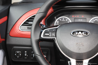 2018款瑞风S2 1.5L智驱版 手动豪华智能型