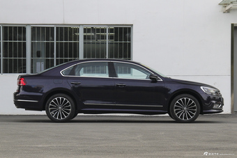 2017款帕萨特1.8T自动御尊版330TSI DSG