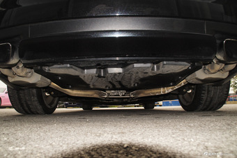 2013款总裁 3.0T自动V6标准型