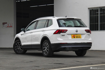 2017款途观L 1.8T自动两驱舒适版330TSI