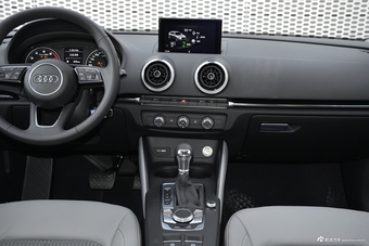 2019款奥迪A3 1.4T自动Sportback 35 TFSI时尚型国VI