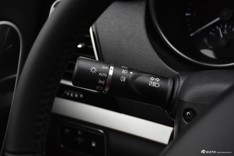 2017款哈弗H6 Coupe 2.0T自动两驱精英型蓝标