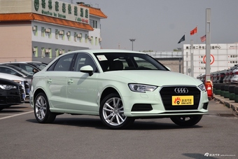 2018款奥迪A3 30周年型1.4T自动Sportback 35TFSI进取型