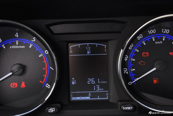 2016款风行S500 1.5L手动豪华型