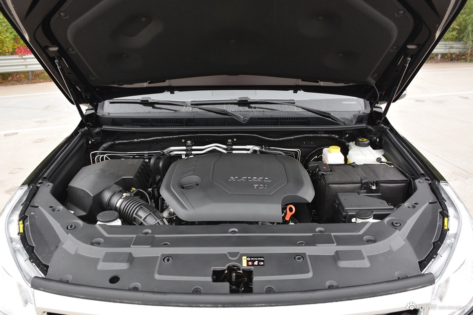 2017款哈弗H9 2.0T自动柴油舒适型5座