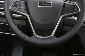 2016款众泰Z700 1.8T自动DCT尊贵型