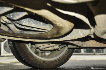 2015款锐界2.7T自动四驱尊锐型 