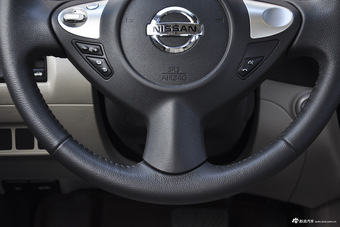 2016款轩逸1.8L自动XL豪华版